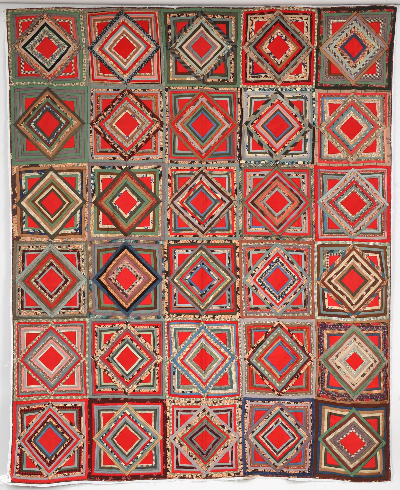 Multi-Diamond Log Cabin pieced quilt (1 of 9)