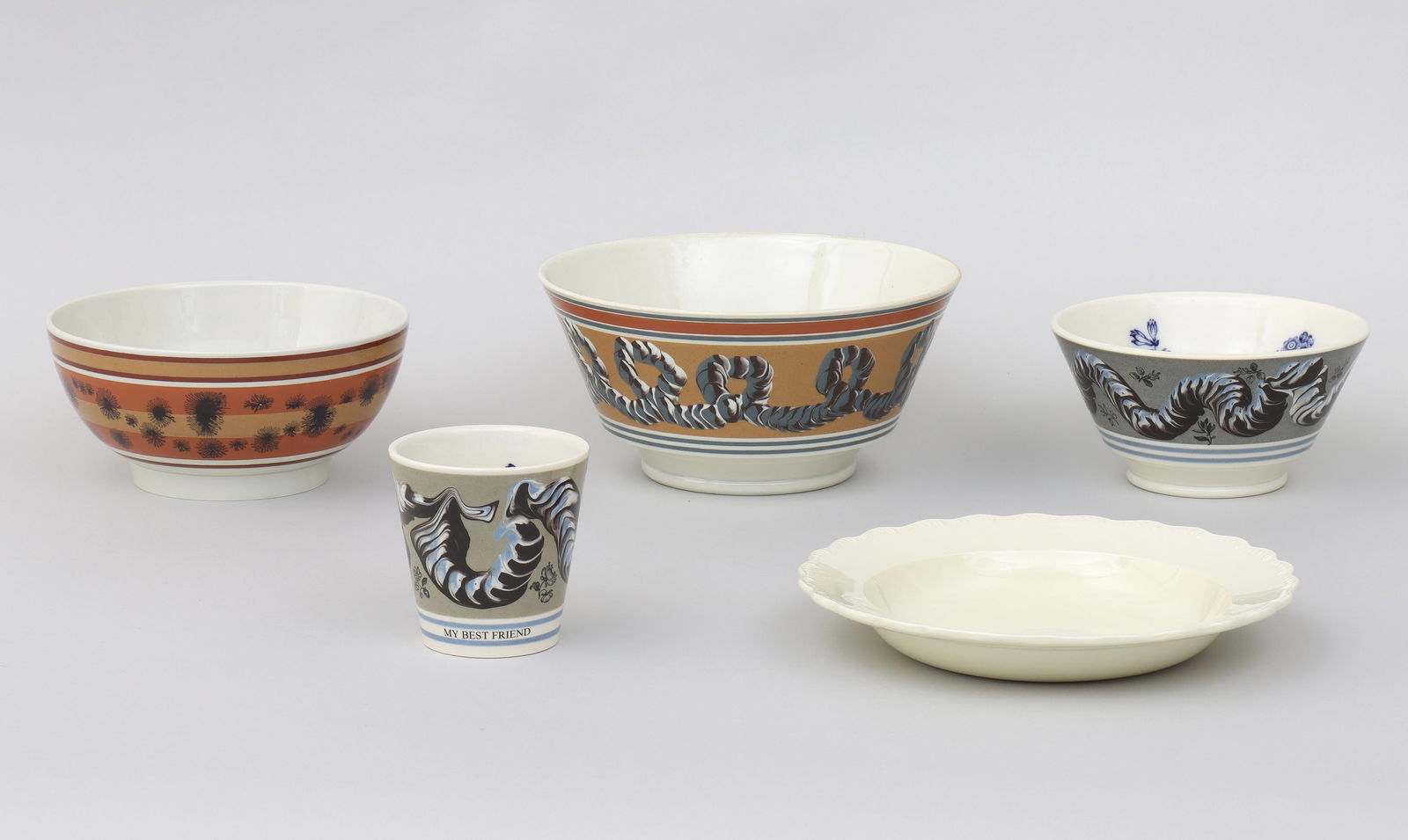 Group of (5) Don Carpentier Mochaware Table Articles (1 of 15)