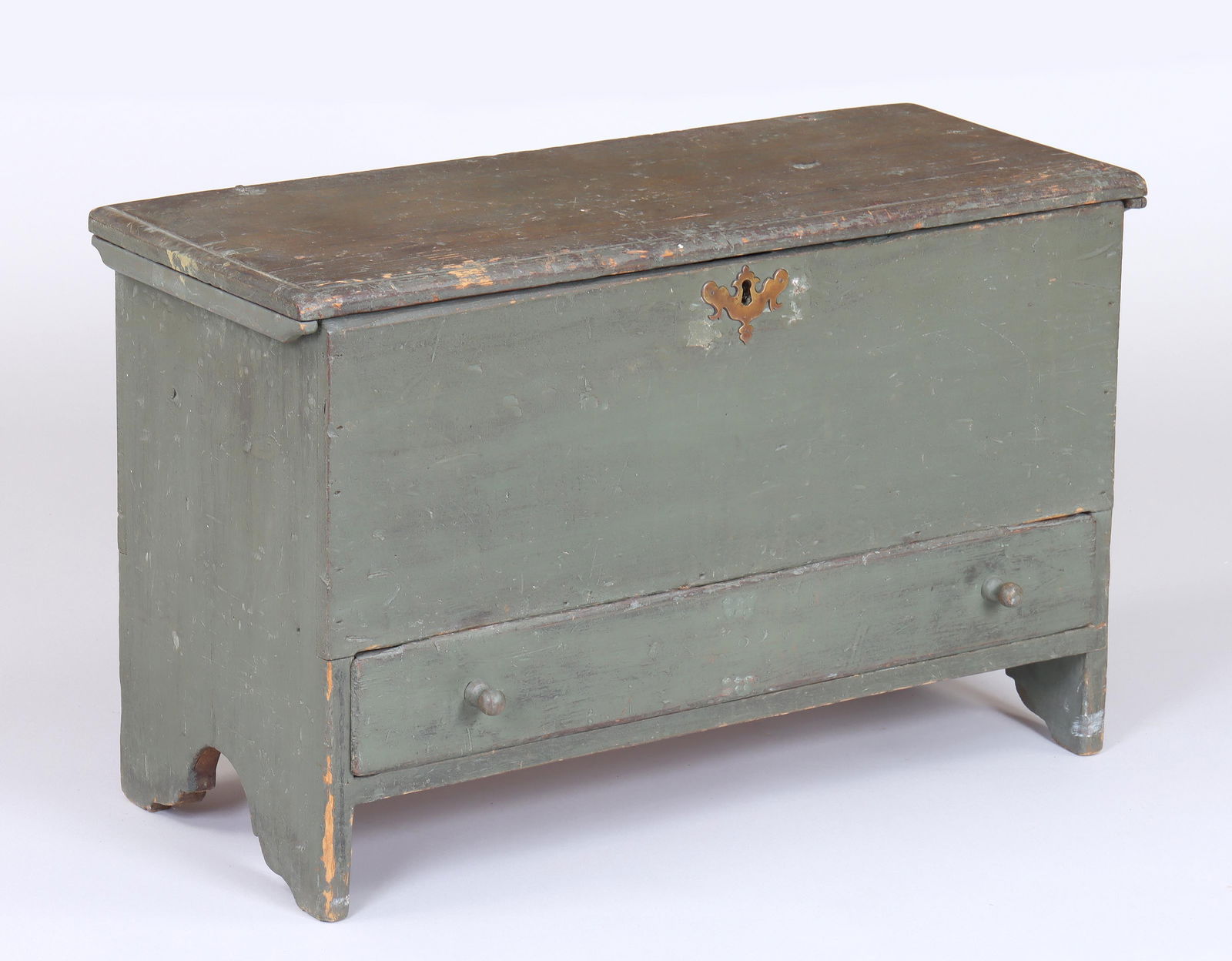 American Gray-painted Diminutive Blanket Chest (1 of 8)