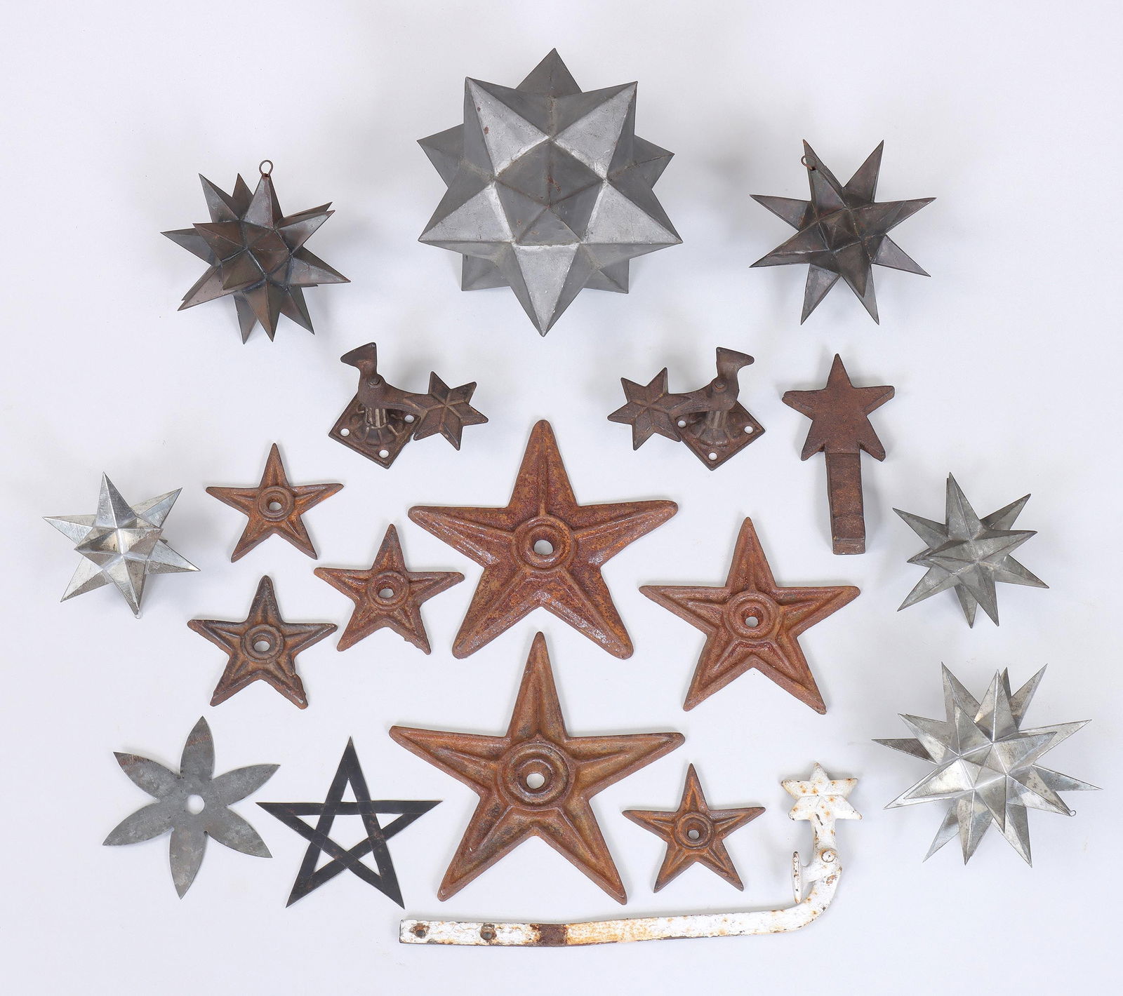 Collection of (19) Star-shaped Items (1 of 7)
