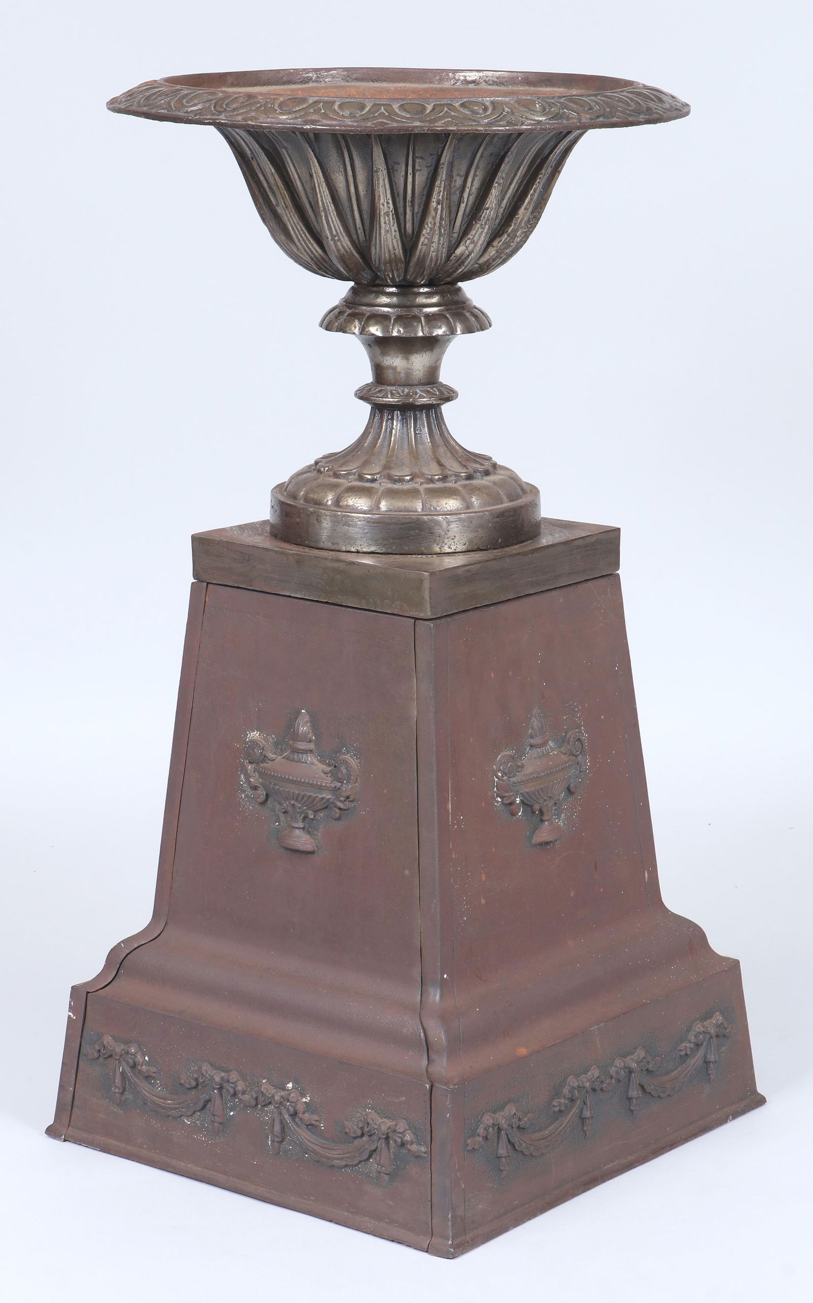 Cast Iron Urn-on-Stand (1 of 9)