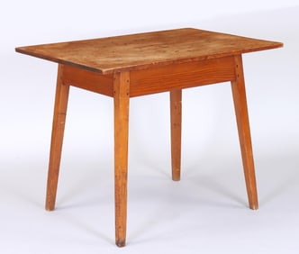 19th Century American Splayed Leg Table