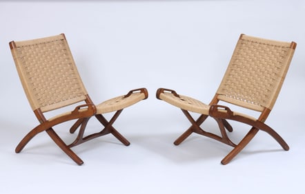 Pair of Hans Wegner-style Folding Chairs