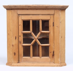 Small English Hanging Corner Cupboard, 19th Century