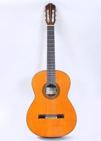 1968 Masaru Kohno No. 8 Classical Acoustic Guitar