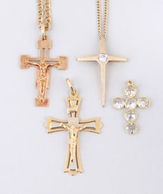 Group of (4) Gold Cross Pendants and Necklaces