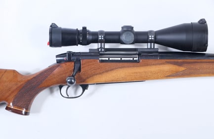 Weatherby Mark V Bolt Action Rifle with Leopold 4-10x Scope in a Weatherby .300 WM