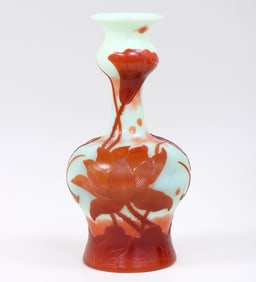 Emile Galle (French 1846-1904), Art Nouveau "Lotus" Vase, cameo glass