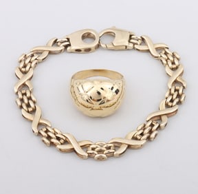 Group of (2) Gold Jewelry