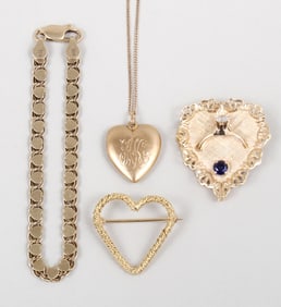 Group of (4) 14k Gold Heart Jewelry