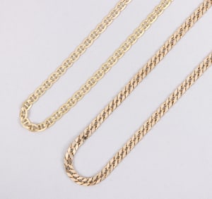 Group of (2) 14k Gold Chain Jewelry