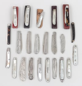 Group of (23) American and English folding fruit knives, late 18th century - 19th century.