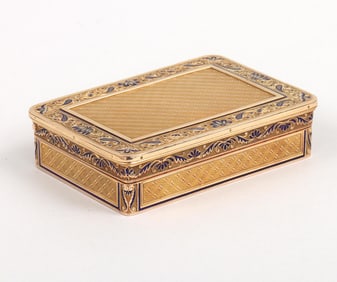 19th century Continental 14k gold enameled snuff box.