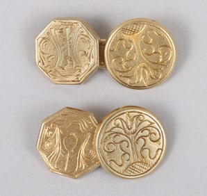 A rare pair of 18k+ gold sleeve buttons, William Breed, Boston, circa 1750.