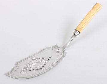 Coin silver fish server, Samuel Williamson, Philadelphia, circa 1800.