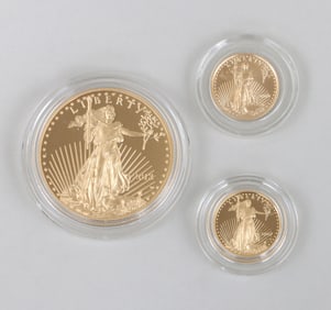 Group of (3) American Gold Eagle coins.