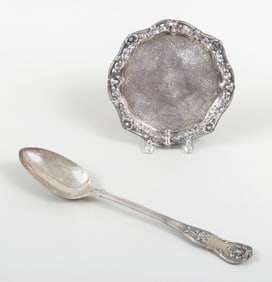 Group of (2) London Sterling Silver Table Articles