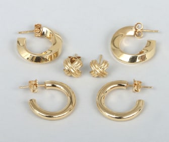 Group of (3) Pairs of Tiffany & Co. 18k Gold Earrings