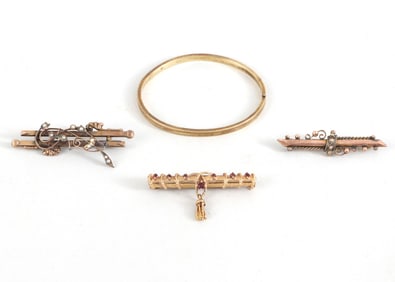 Group of (4) Gold Jewelry