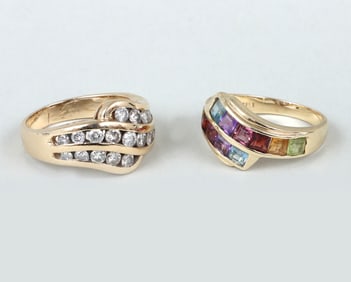 Group of (2) 14k Gold Bypass-Style Rings