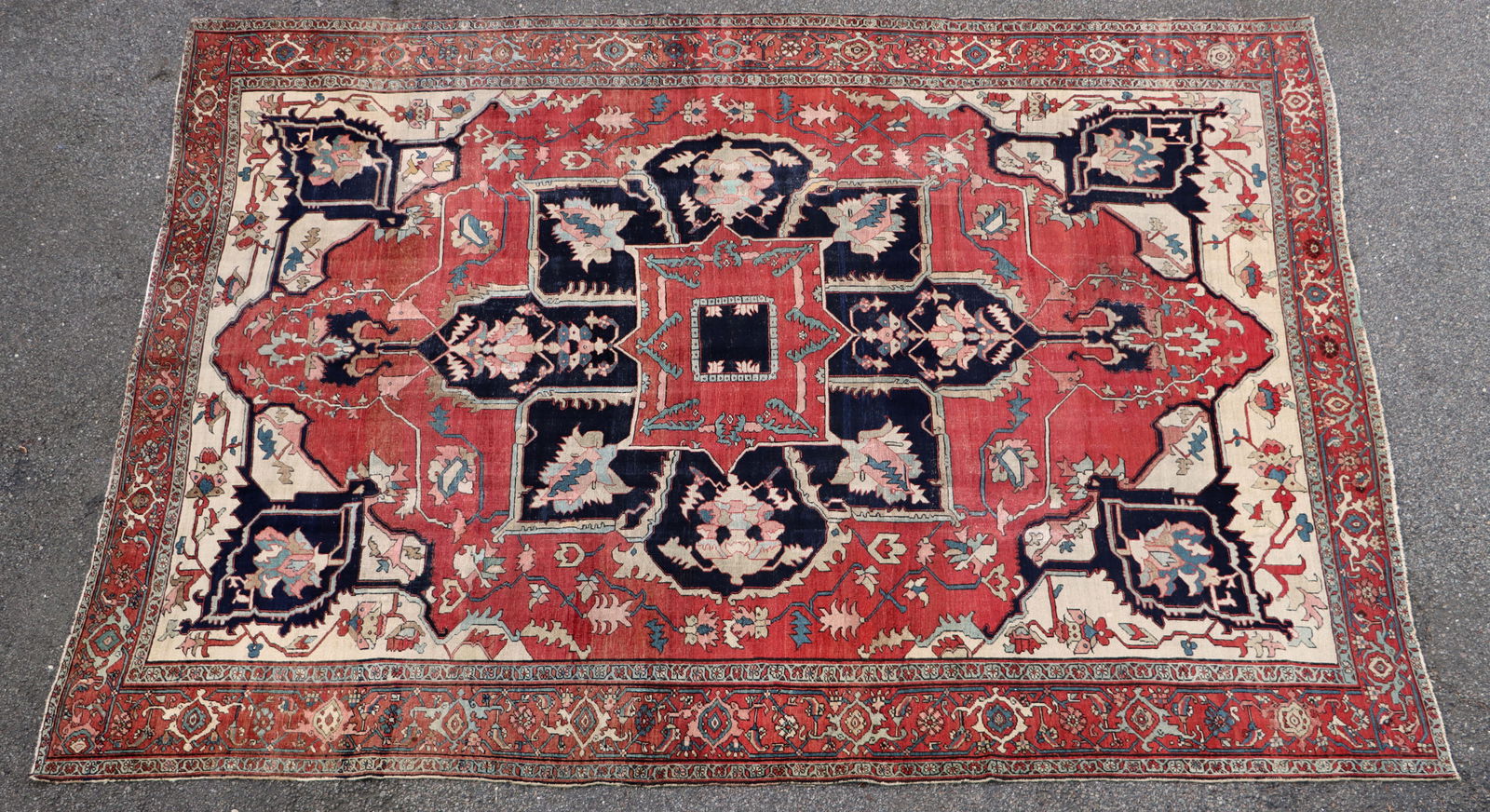 Oriental Rug: Oriental Rug9'6" x 12'8"