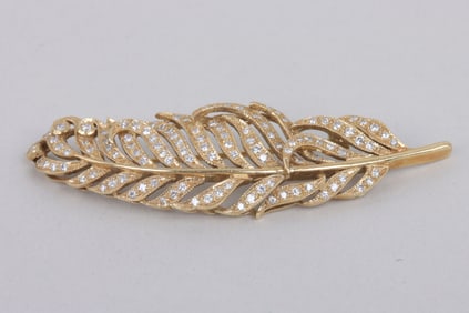 18k Gold Diamond Feather Pin