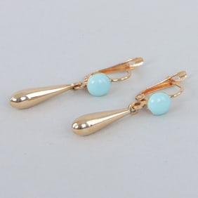 Pair of 18k Gold Dangle Earrings