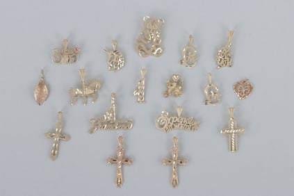 Group of (17) 14k Gold Charms