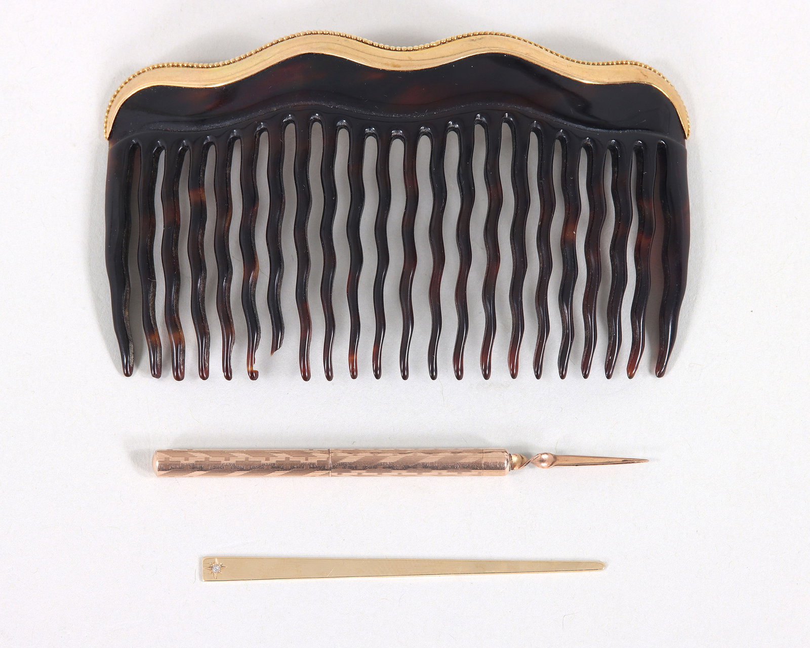 Group of (3) Gold Vanity Items (1 of 10)