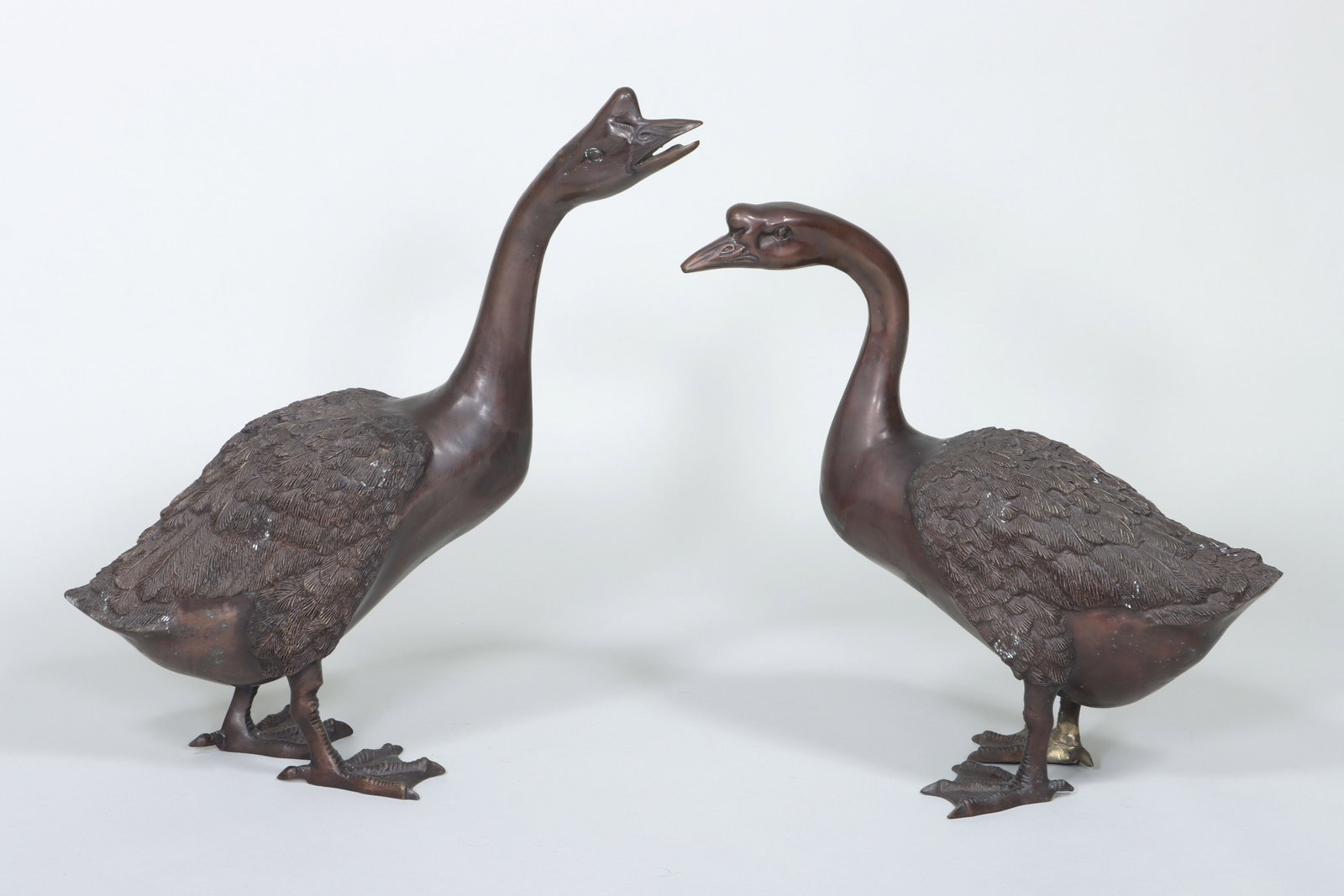 Pair of Bronze Geese (1 of 10)