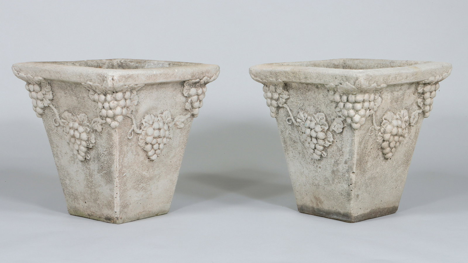 Pair of Cast Stone Planters (1 of 6)