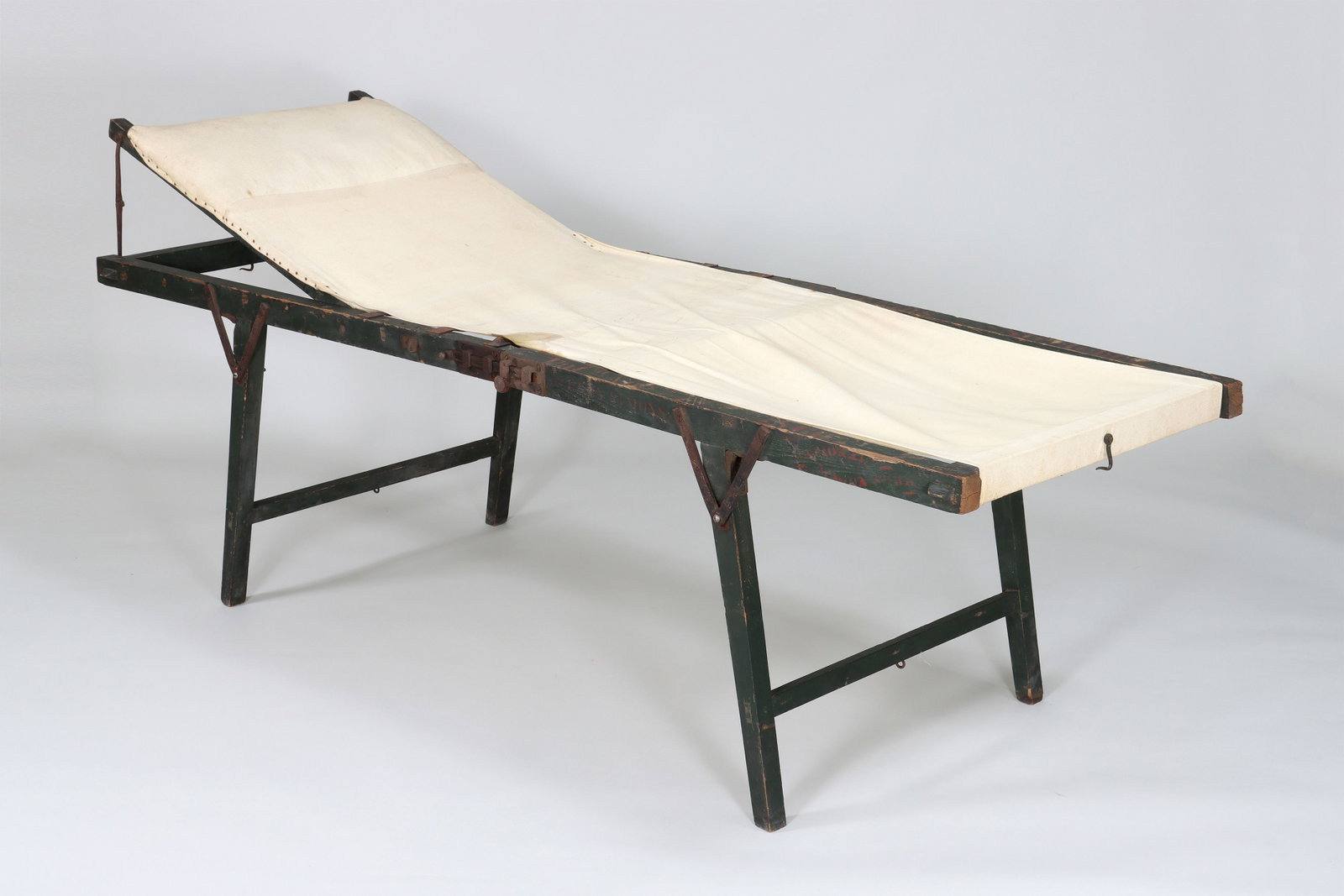 Tompkins Stretcher (1 of 12)