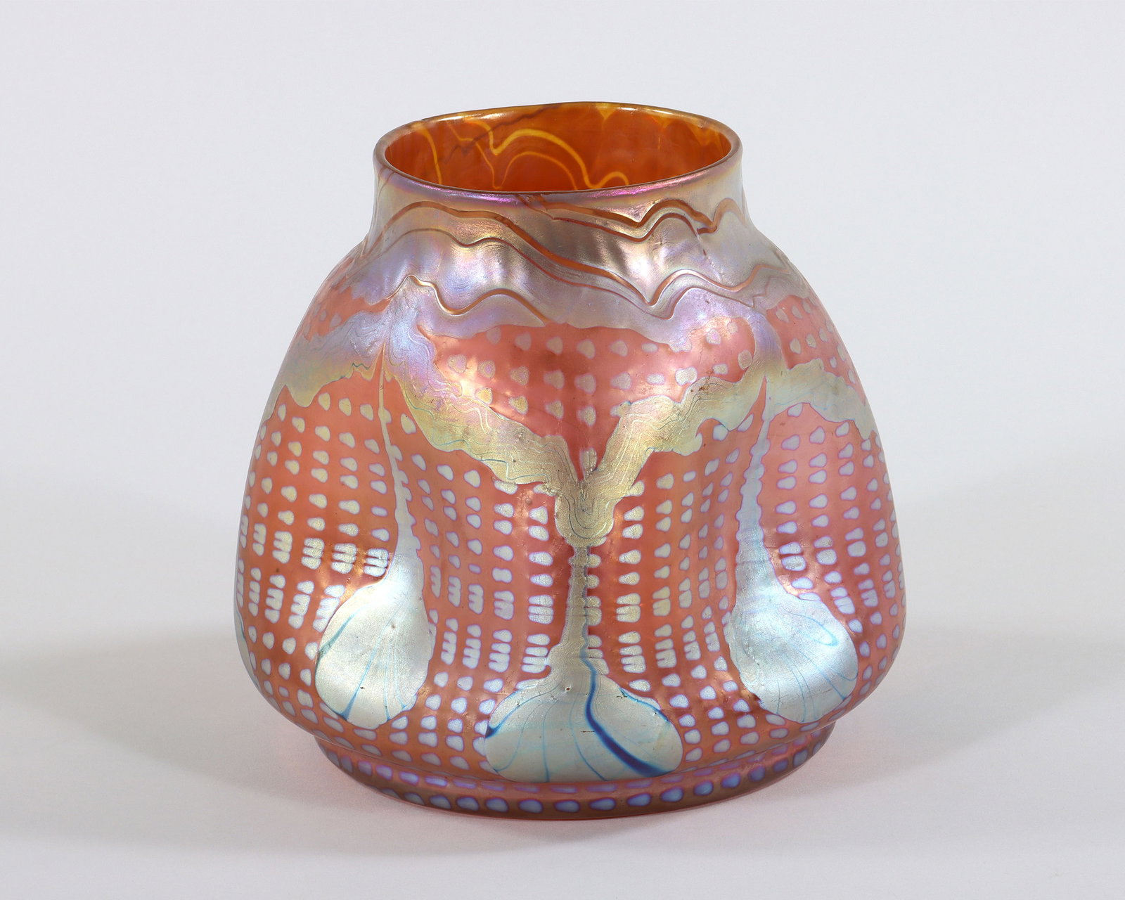 Loetz "Phaenomen" Glass Vase - 2