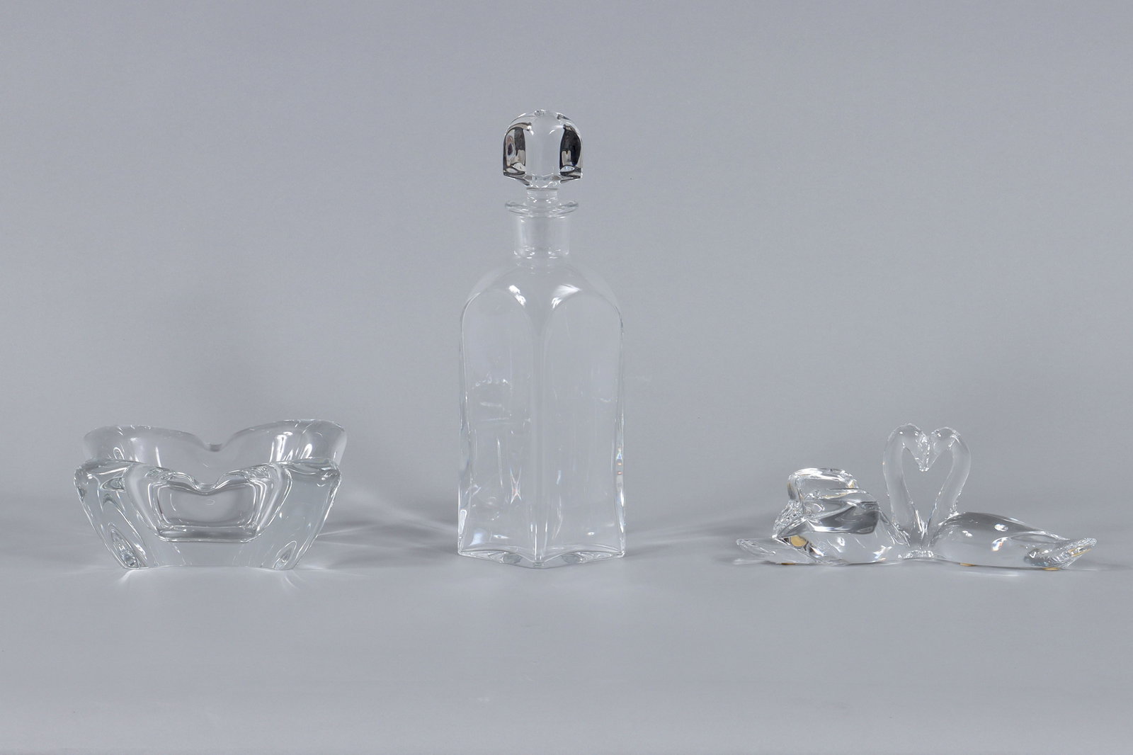 Baccarat Crystal Table Articles (1 of 14)