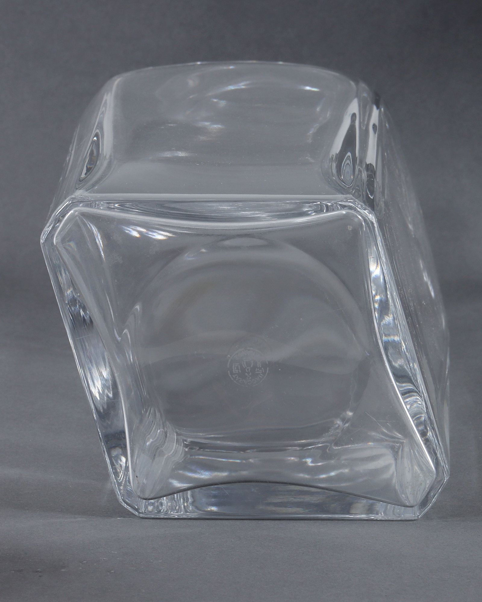 Baccarat Crystal Table Articles - 4