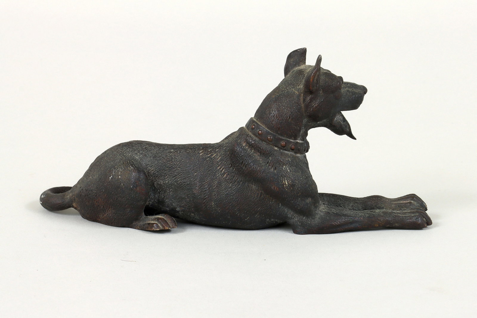 Austrian Bronze Recumbent Dog - 4