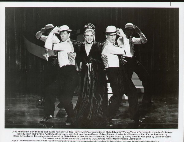 Victor Victoria press kit - 2