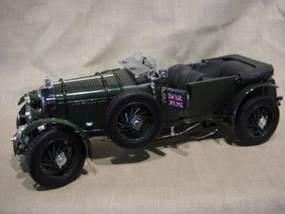 Franklin Mint 1/24 Scale 1929 Bentley: Die Cast model