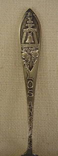 Sterling souvenir spoon Los Angeles: Sterling souvenir spoon Los Angeles Spoon is 5 5/8" long