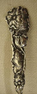 San Francisco sterling souvenir spoon with Golden: San Francisco sterling souvenir spoon with Golden Gate bridge Spoon is 5 1/4" long with floral design handle and made by Fressedent Co. silver