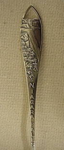 Niagara Falls sterling souvenir spoon: Niagara Falls sterling souvenir spoon Spoon is 5 3/8" long with cut design of falls