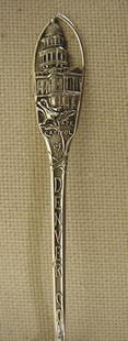 Denver, COL sterling souvenir spoon: Denver, COL sterling souvenir spoon Spoon is 5 1/4" long with cut design of capitol by Watson silver co.