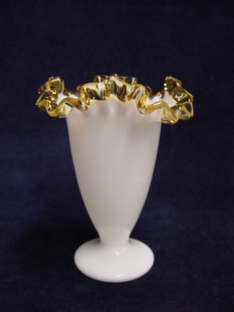 Fenton Gold Crest fluted vase