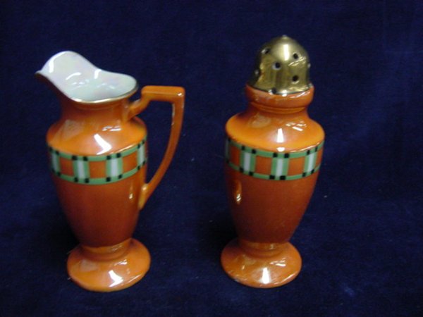 Noritake berry creamer and sugar shaker