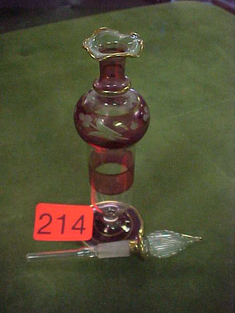 Decorative perfume bottle