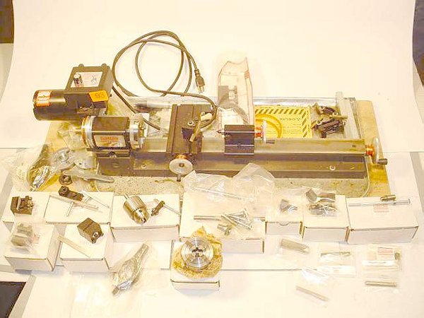 Sherline series 4400 lathe, w/accessories