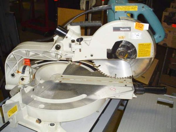 Makita Dual Compound miter saw Rousseau