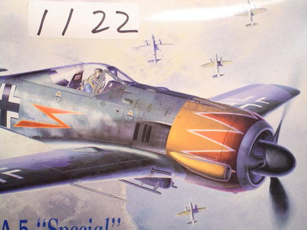 Model Kit DML Focke-Wulf FW190 A-5: DML Focke-Wulf FW190 A-5 "Special", Scale 1:48, Kit #5506 Condition: Complete in box Shipping: Our zip code is 95125. You can calculate your own shipping charges via UPS using 2 pounds and adding $3.5