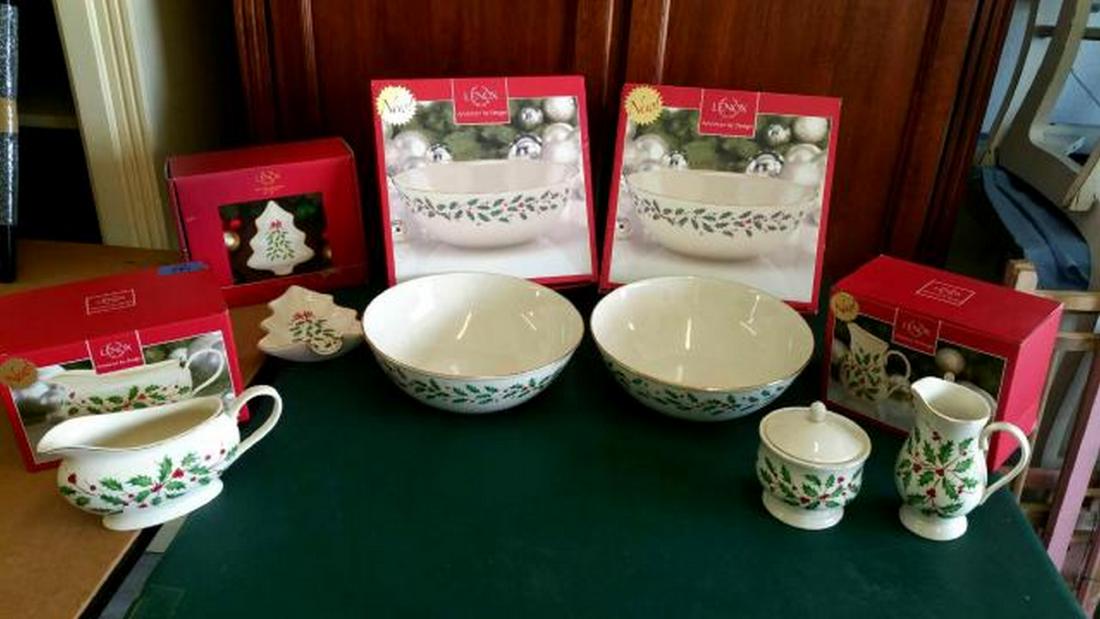 LENOX Lot of Holiday Table Serving Pieces, Christmas (1 of 6)