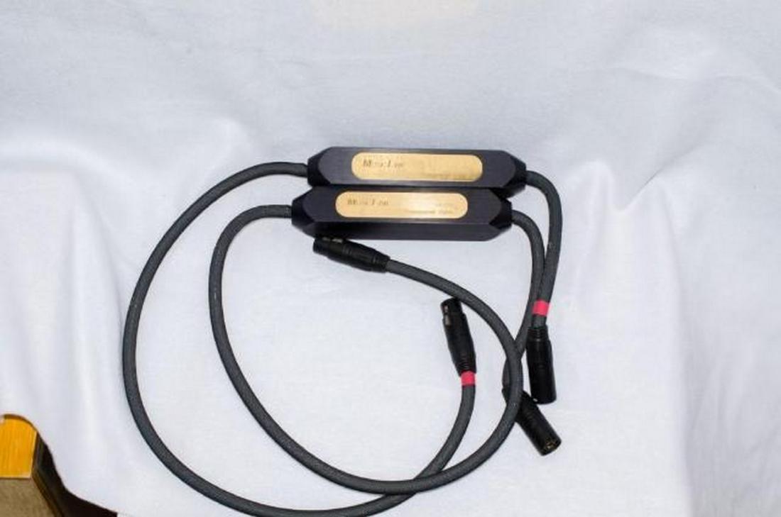 XLMusic Link 2553XL Ultra Transparent Cables 1m (1 of 5)